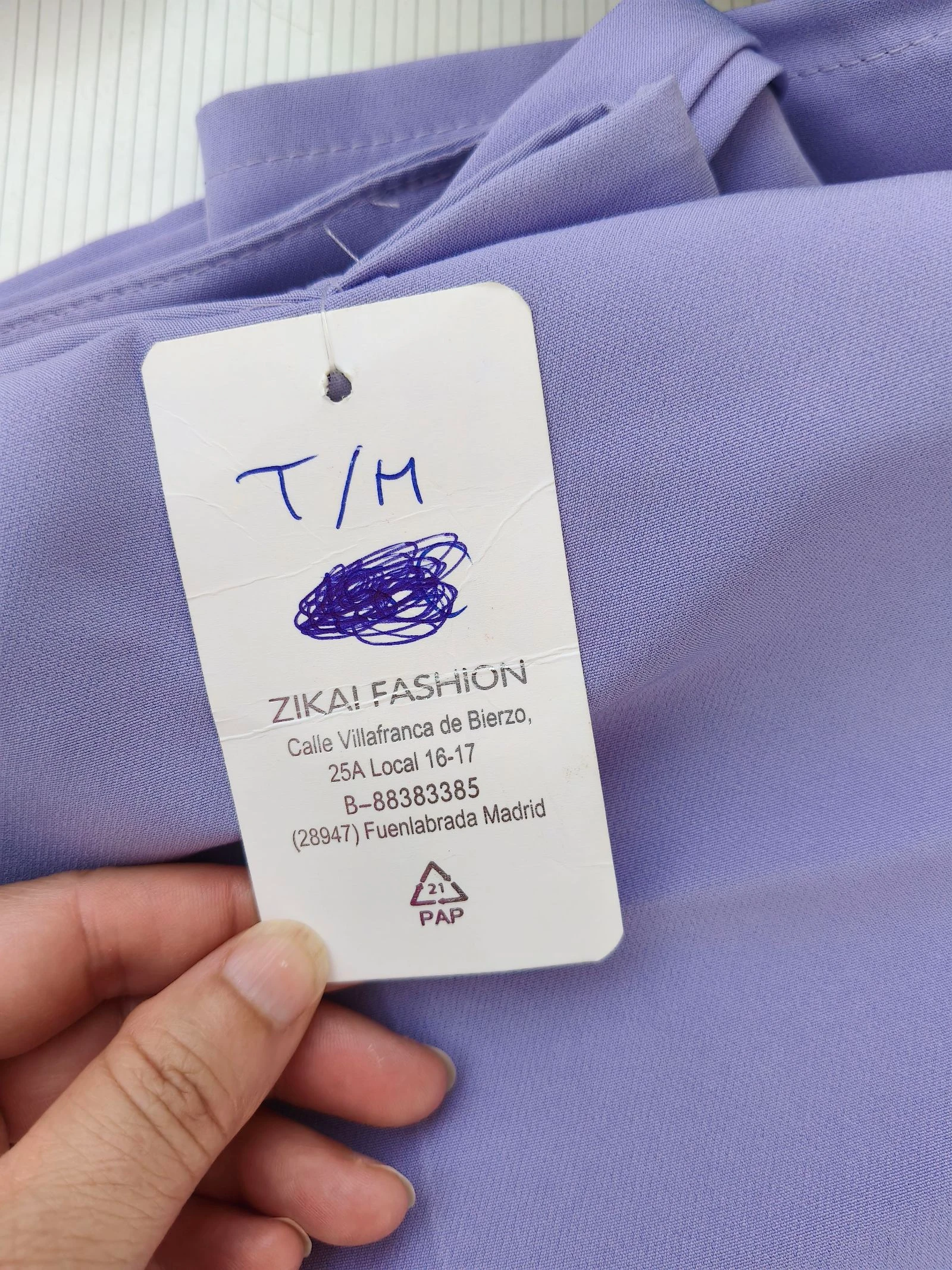Pantalón de vestir morado lila con lazo – photo 13